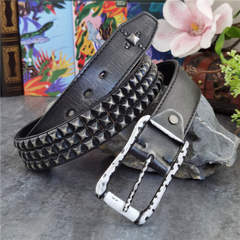 

2021 New Men's Rock Style Metal Cowboy Vintage Western Jeans Rivet Punk Belt Black Waist Belts for Men Ceinture Homme Mbt0593 Y9vr
