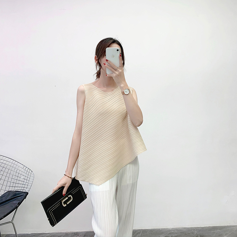 

2021 Pleats New Summe Theme Color Japan Irregular Sleeveless Soft T-shirt Women Loose Plus Size Vest 9207 5zpg, Black