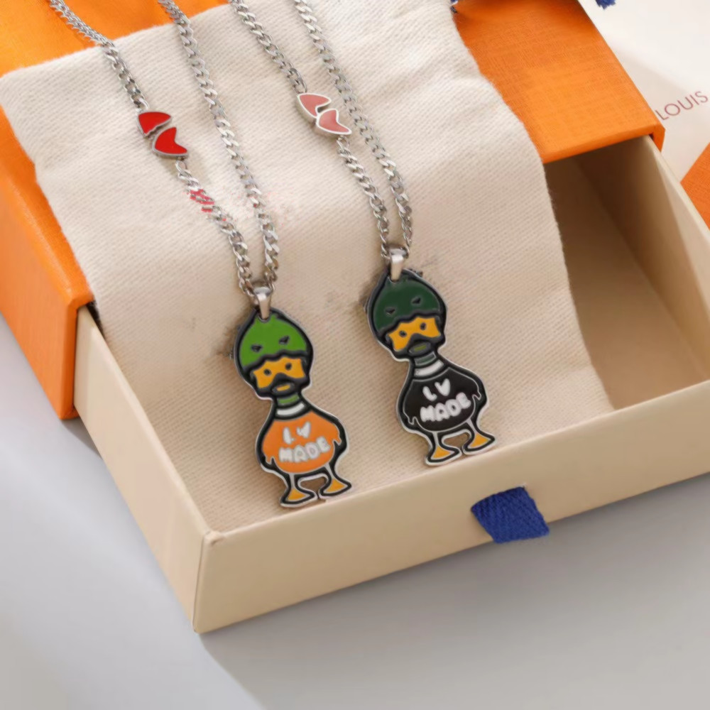 

21ss men's jewelry Duck Pendant Necklace fashion personality fashion accessories
