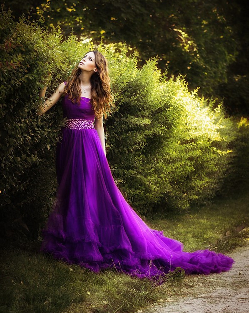 

2021 Vestidos De Noiva Glamorous One Shoulder Purple Tulle New Fashion Cloud Wedding Gown Custom Made Jgui, White