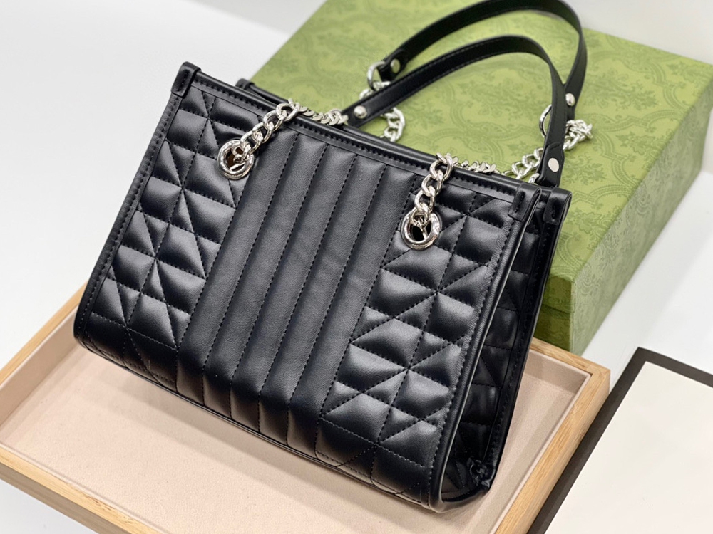 

2021 Latest Serial Tote Bags Womens Designers Luxurys Shoulder High Quality Retro Grace Urban Ladies Messenger Purse European and American, With dust bag