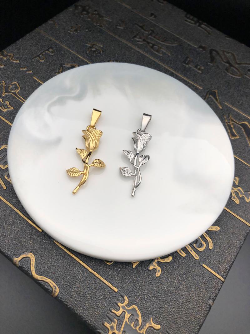 

Pendant Necklaces Classic Gold Rose Jewelry Women Flower Necklace Vintage Charms Stainless Steel Plant