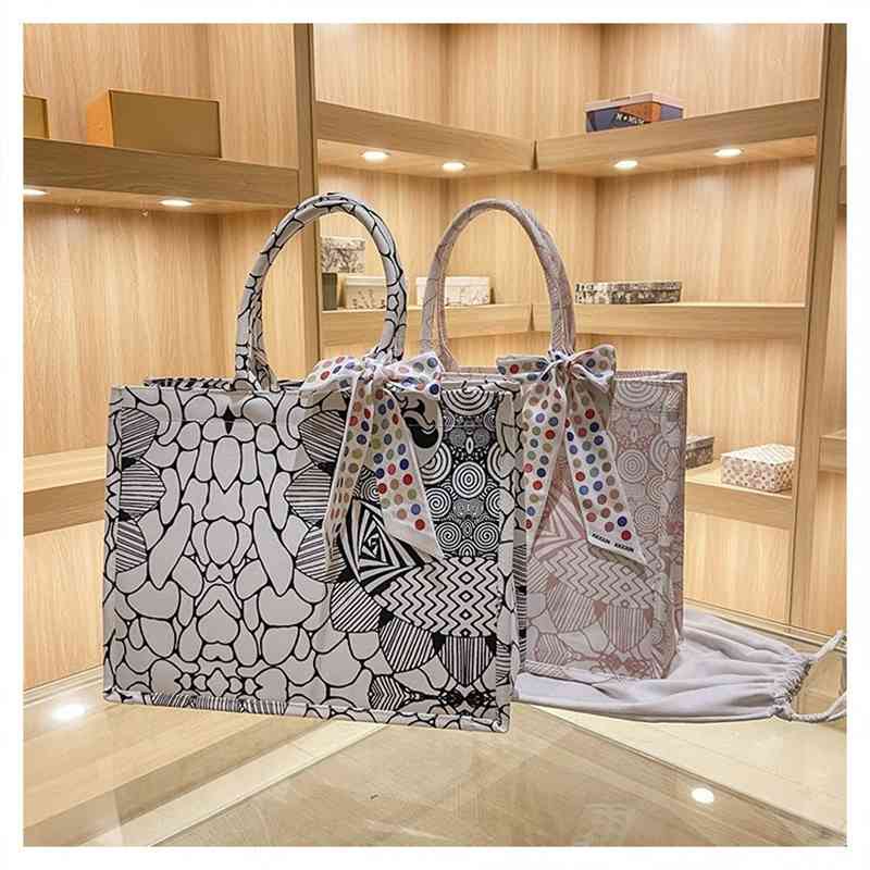 

Portable canvas style bag women's summer 2021 new French Commuter Tote Bag, Silver