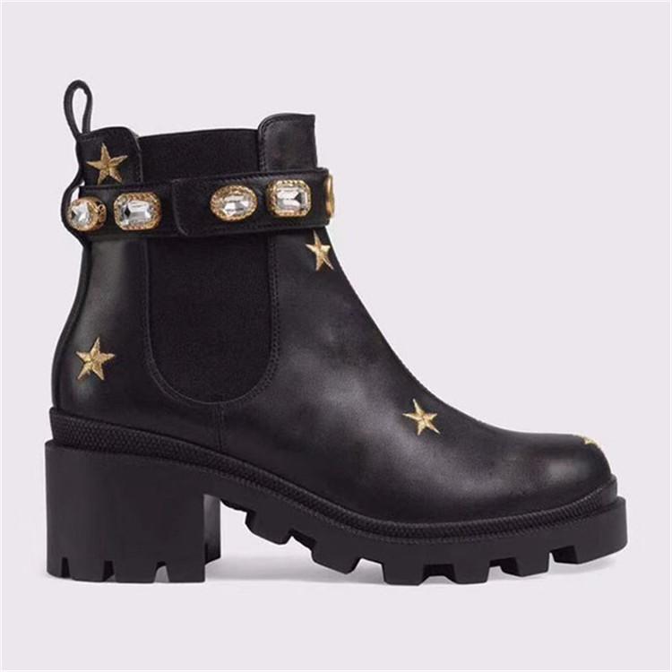 

Designers Women Boots Embroidery Leather Shoes Heel Height 6CM Lace Up Martin Boot with Removable Anklestrap Bee Star Flamingos Love Arrow Shoe Size 35-40