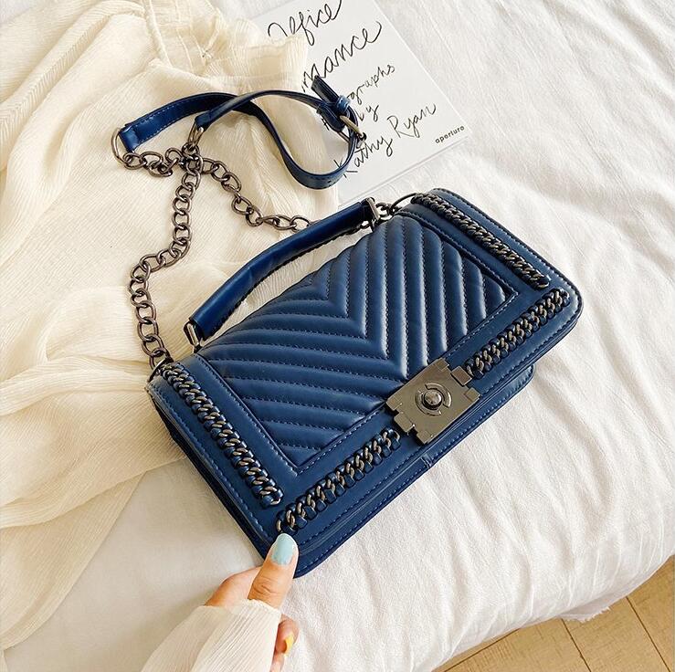 

Factory wholesale leathers women shoulder bags European and American popular wavy handbags Classic embossed Thread chain bag Street fashion leather handbag