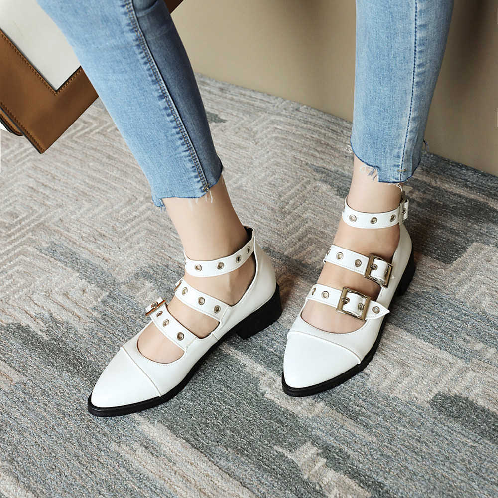 

2021 spring new Pumps shoes women Low heel ankle strap buckle pointed toe Thick ladies outdoor casual Y0721, Pink