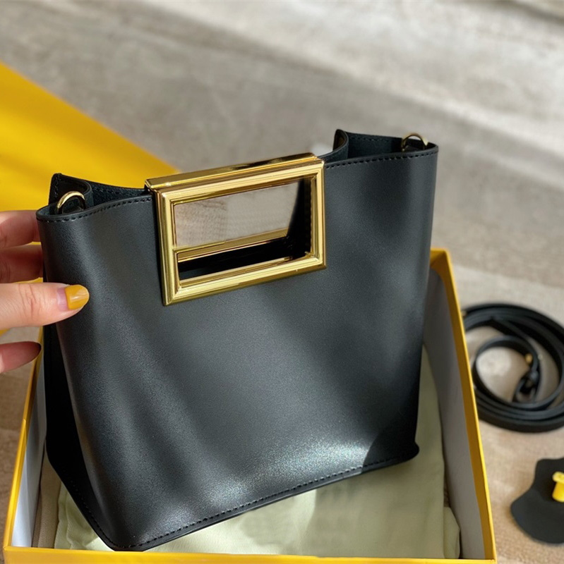 

2021 designer bags classic handbags top leather women shoulder crossbody bag Fashion tricolor size 20x9x17cm with box, Brown