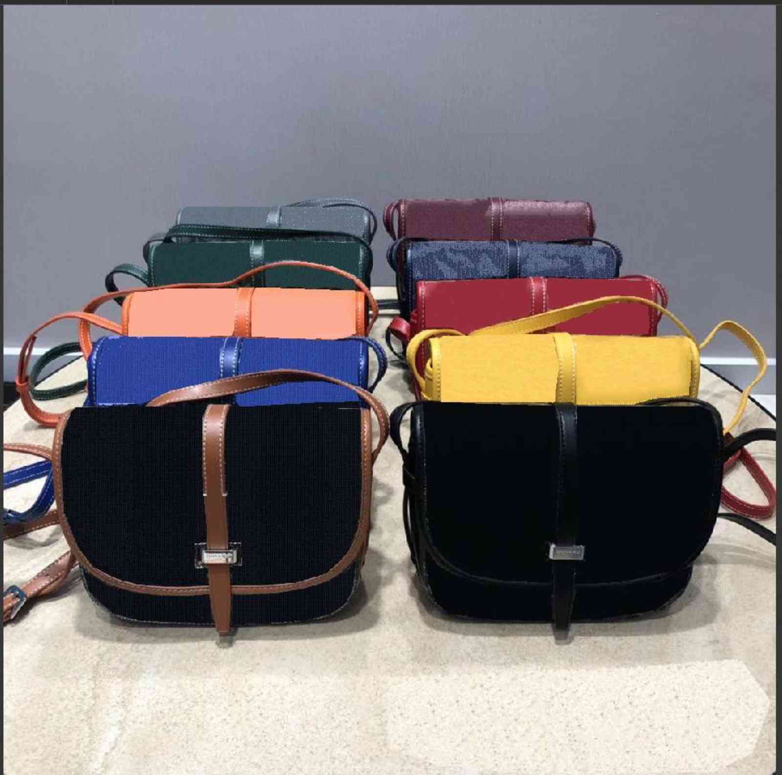 

bags 2021 Wholesale canvas hobo for women gyaTote shoulder bag Chest pack lady Tote chains handbag presbyopic purse messenger, Box