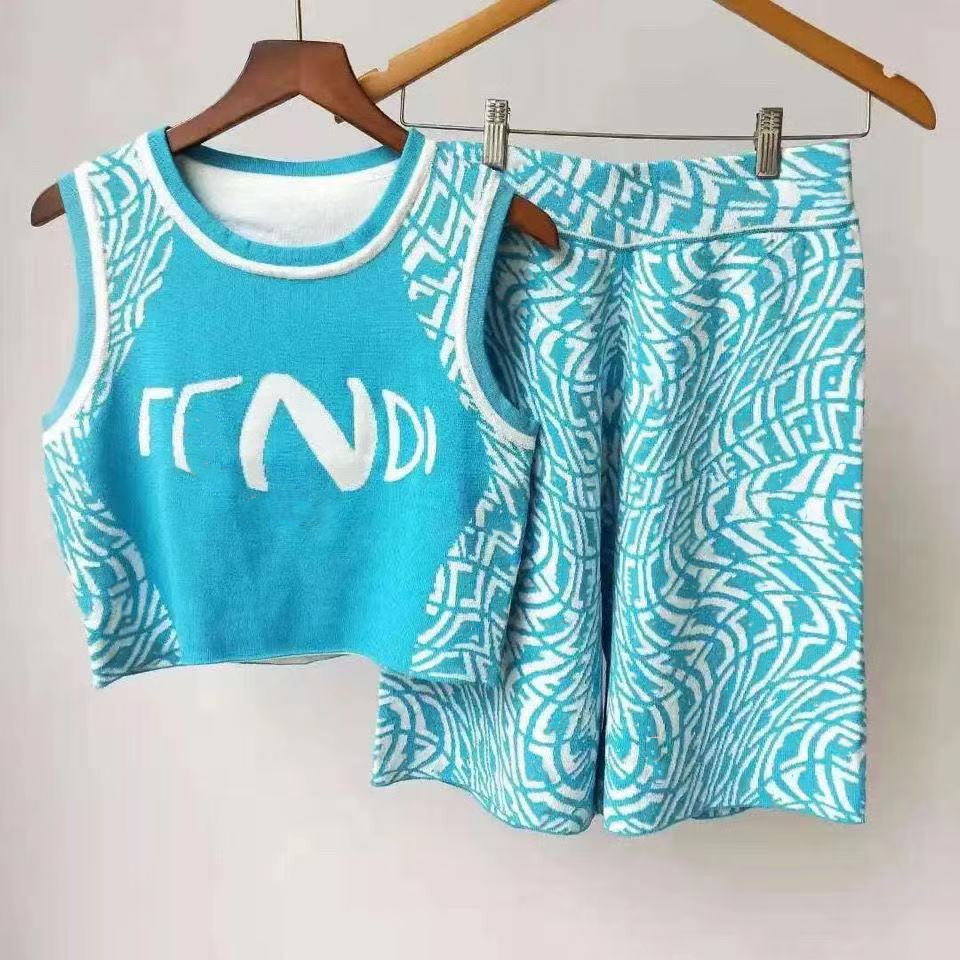 

[High version suit] Women's Two Piece Pants Capsule series fisheye lens shape FF letter knitted sleeveless vest + shorts suits, White