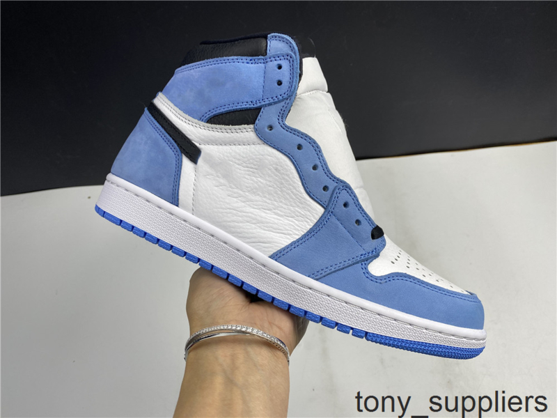 

With Box Men 1s Basketball Shoes 1 High OG University Blue Designer Luxury Trainer Athletic Sports Sneakers