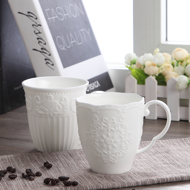 Compra 300 Ml, Tazas De Nieve Linda De La Porcelana En Relieve Blanca, Copo  Cafe Nespresso Copa, Tazas Divertidas De Cerámica Regalo De Navidad, Taza  Para Cafe Copa Y0219 Barato | Entrega