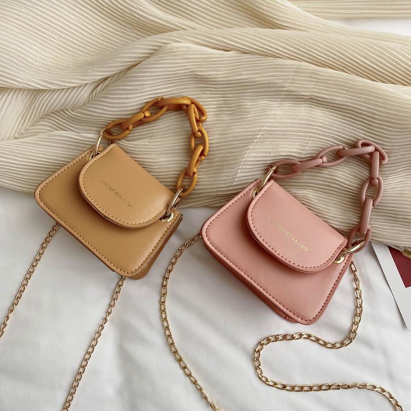 

Fashion PU Leather Crossbody Bag Women Acrylic Chain Mini Small Tote Purse Lady Casual Flap Shoulder Messenger Handbag, Beige