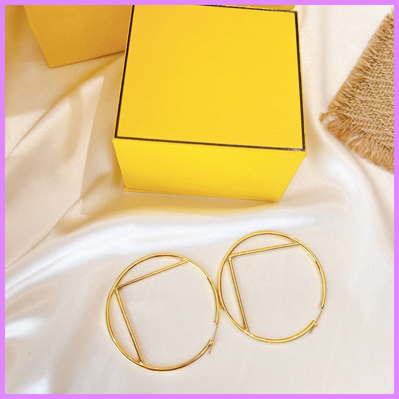 

New Gold Round Earrings Women Fashion Earring Designer Jewelry Mens For Gifts Ladies Letters Ear Studs High Quality Rose Golden D219181F