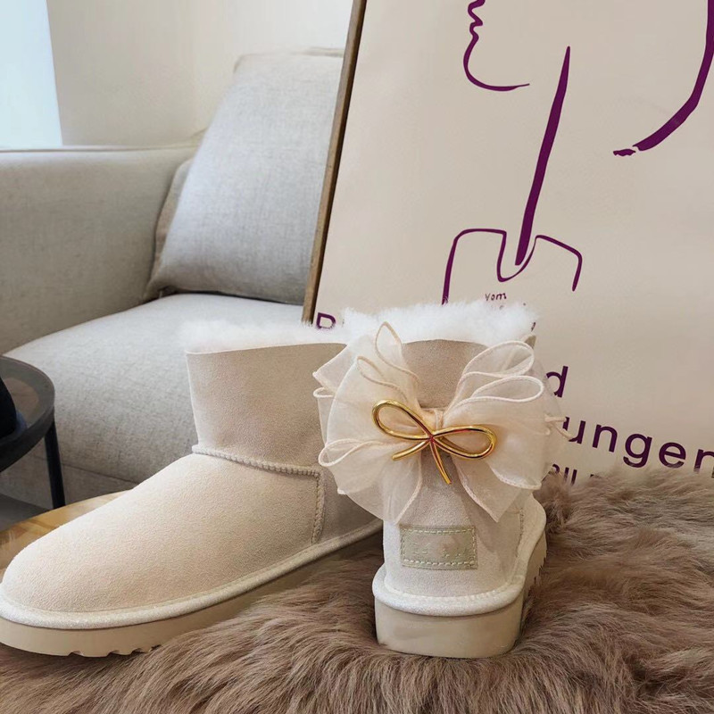 

Butterfly Knot Decor Snow Boots for Women Designer Shoes Suede Ankle Boots Fur Inside Winter New Boots Luxury Brand Fashion Shoe, Black