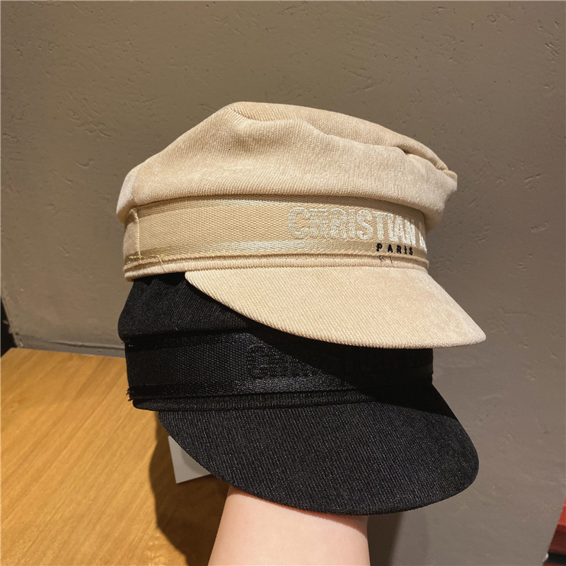 

2021 designer cap women hatsAutumn and winter new hat women's thickened corduroy D home high version letter embroidery NAVY H, Khaki