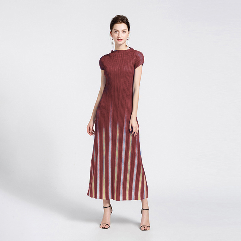 

2021 New Pleated Women Summer Korean Fashion Trend Aesthetic Hand-painted Turtleneck Sleeveless Plus Size Shiny 2216 P47o, Blue
