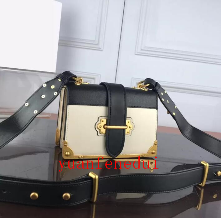 

Fashion Trunk bags Designers Shoulder Box Bag sling Crossbody Tote High Quality Genuine Cow Leather Messenger women House purse wallet