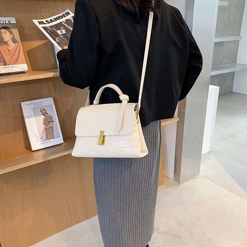 

Women's one-shoulder handbag 2021 new hot Korean version of the stylish crocodile print, Black