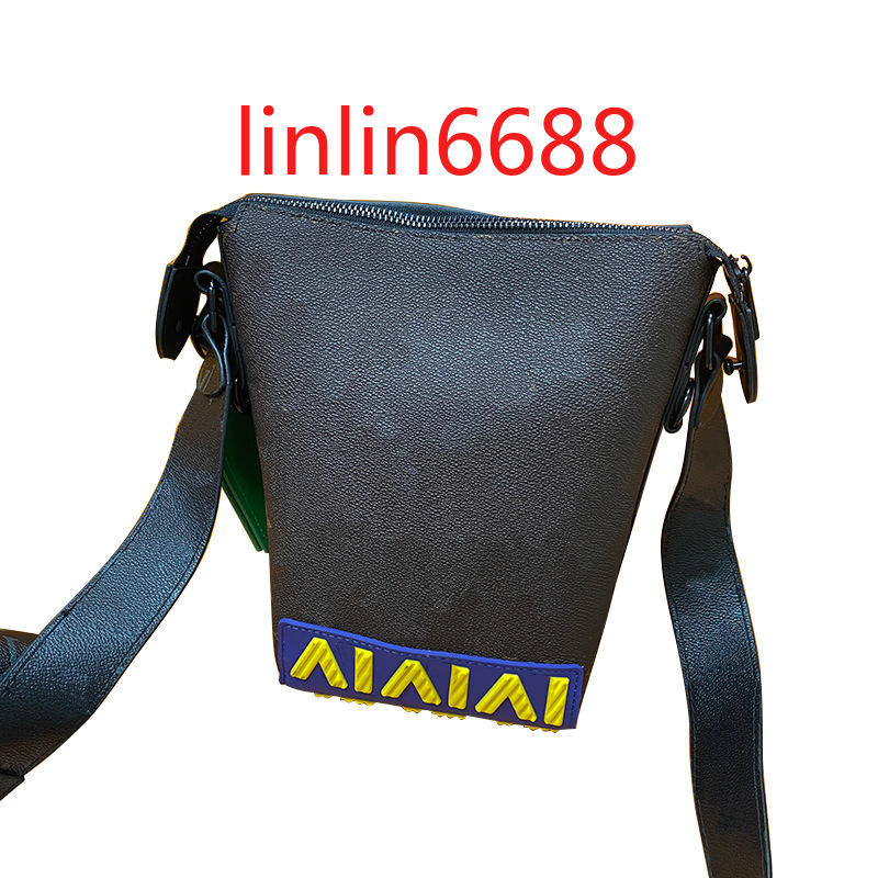 

Come with latex Letter LOGO Net red fashion bag handbag men's new Korean version high-capacity Single Shoulder Messenger Bags simple texture Bucket handbags wallets, Size:16.5×10×24cm