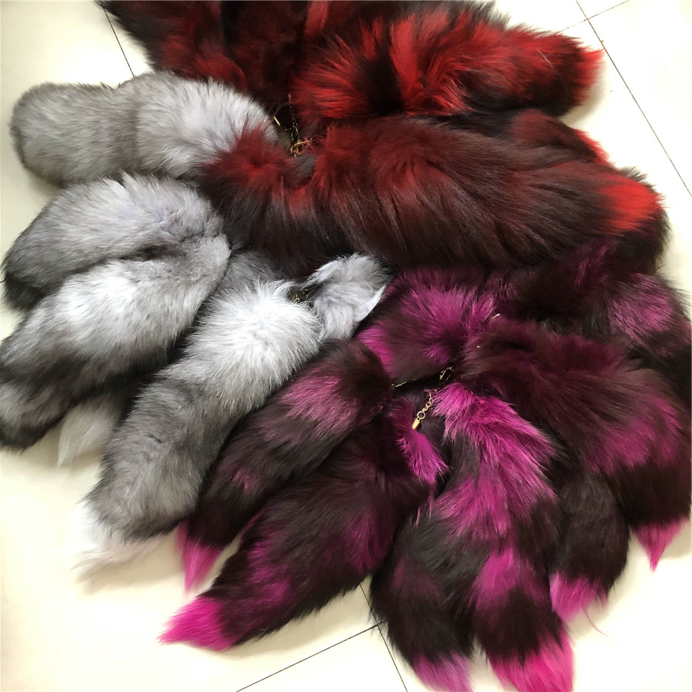 

10Pcs/lot- 100% Real Genuine Fox Fur Tail Keychain Cosplay Toy Keyring CHandbag Pendant Tassels