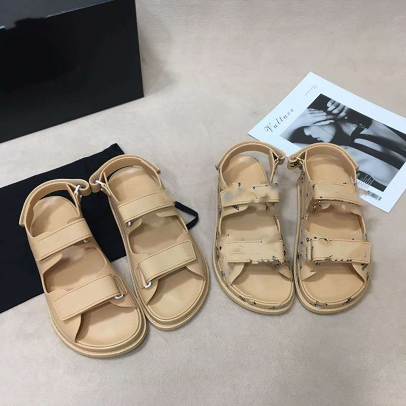 

Summer 2021 Velcro Beach Sandals for Women Flat Casual web celebrity Roman Thick-soled Peep-toe Sandal Trend, Customize