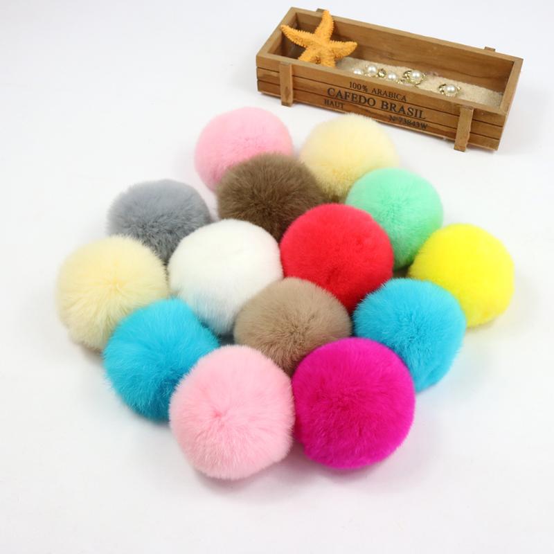 

Keychains 25pcs/ Lot Diy 6CM Colorful Pompom Genuine Fur Ball For Women Bag Pendent Shoes Key Chains Pom Accessories