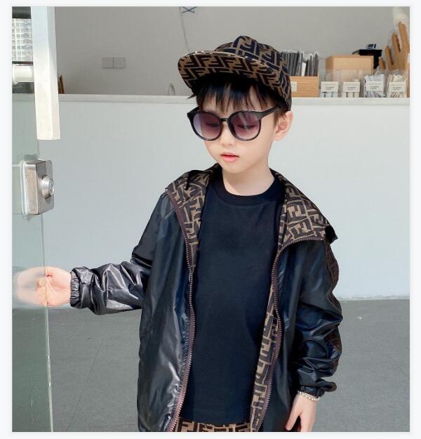 

New children's men's and women's windbreaker, letter hooded British jacket, children's wear,Spring and Autumn, Ivory