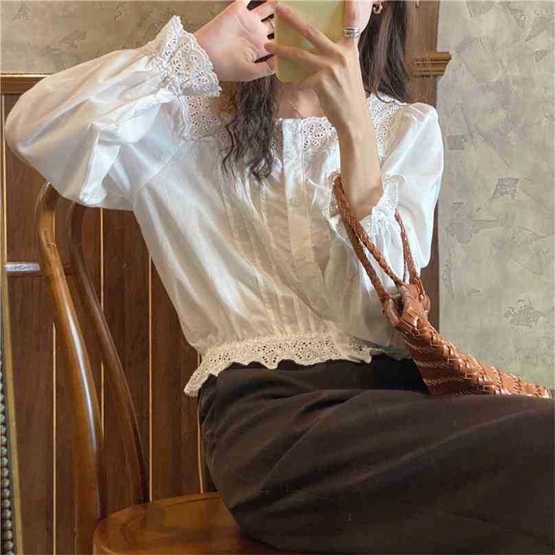 

Hollow Out Lace High Waist Chic Sreetwear Shirts Women OL Sale Sweet Patchwork Square Collar Blouses 210525, White