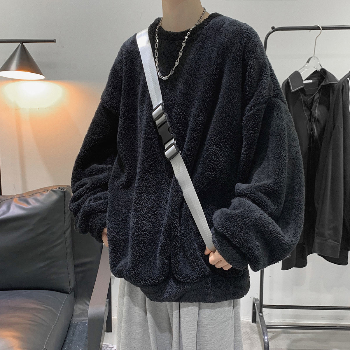 

2021 New Men's Fashions Coats Thick Cotton Sweater Casual Teddy Hoodies Streetwear White/black Sweaters Jurk