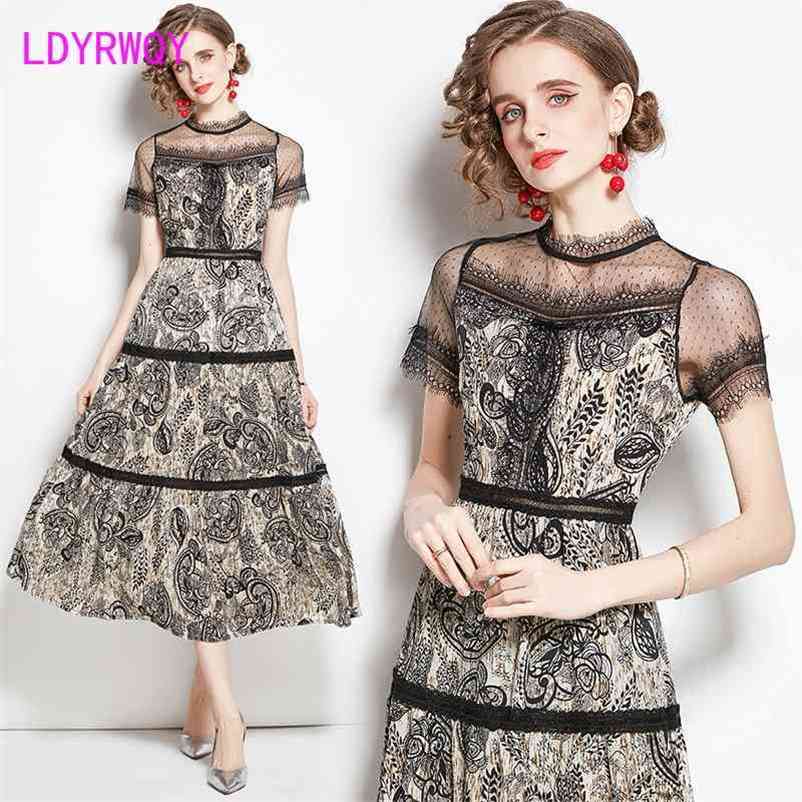 

LDYRWQY summer style Korean lace stitching mesh temperament fashion ladies slim dress covering belly 210603, Photo color