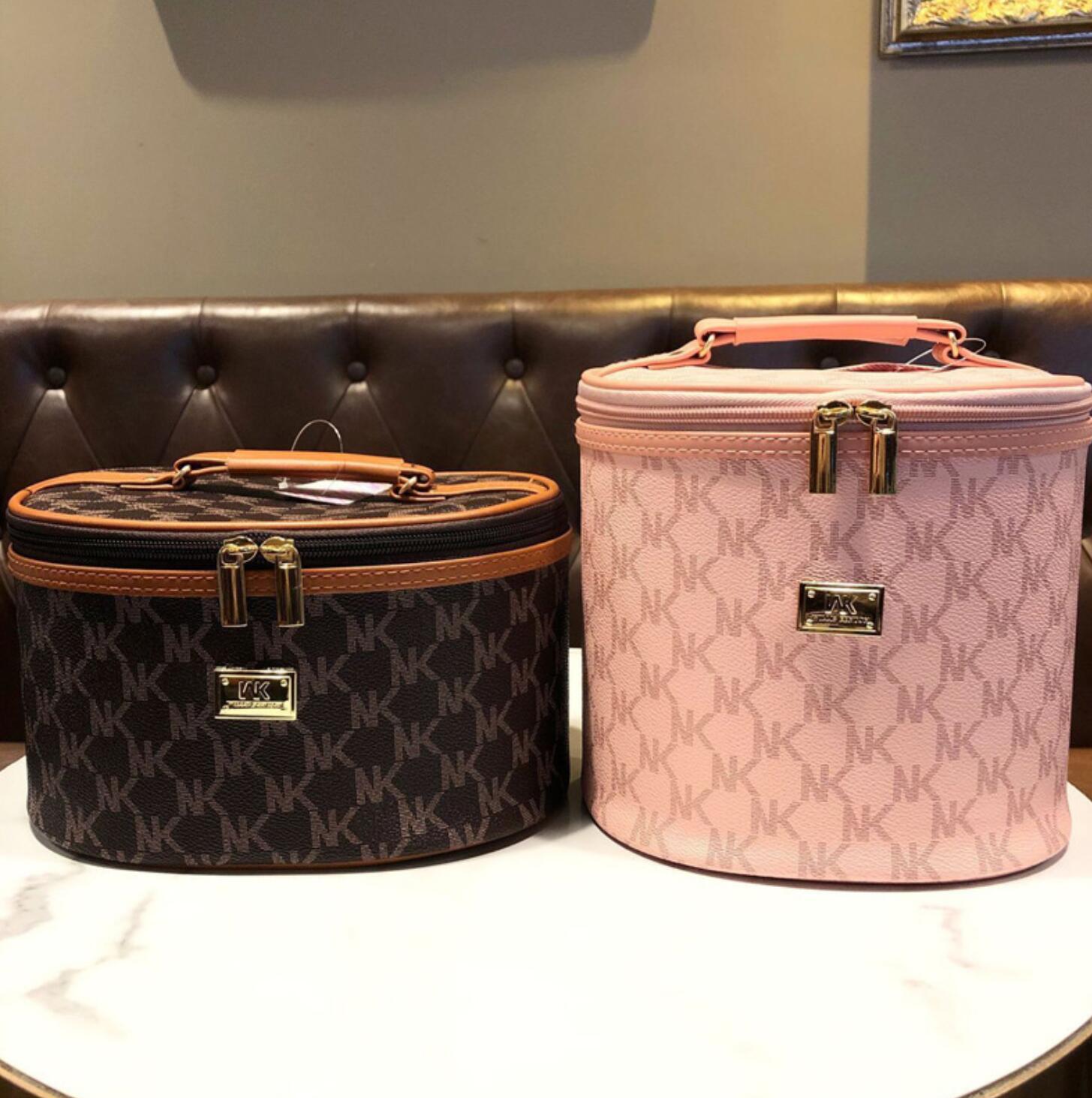 

New Pu letter cosmetic bag cylinder fashion large capacity travel portable storage waterproof wash handbag, Multi