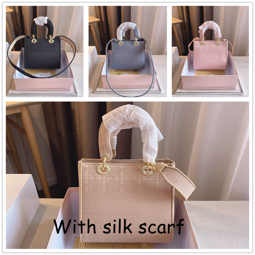 

2021 Luxurys designers Tote bags with diamond lattice purse fashion handbags Gold High Quality Hardware match boxes size 24cm, We will not ship out;if just order box