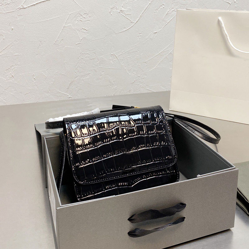 

Women Crossbody Bag Alligator Leather Flap Wallet Square Tofu Bags Mobile Phone Purse Quality Crocodile Pattern, Pink