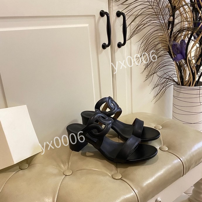 

2021 Fashion luxury designer men 35-41 shoes triple s black white red grey triple black white gym red blue mens casual shoes womens sneakers jm210121, Choose the color