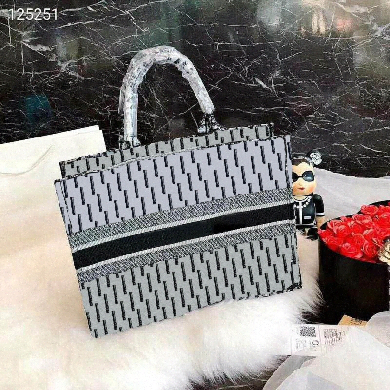 

2021 tote shopping bag cherry blossom flowers cavans Book Totes Designer handbag bookbags Printed embroidered bag large capacity new e6rM#