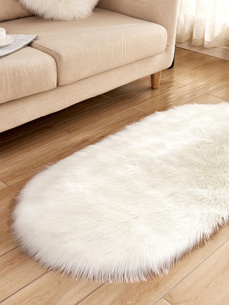 

Carpets Imitation Wool Carpet Living Room Sofa Cold-proof Foot Mat Bedroom Non-slip Creative Home Furnishing