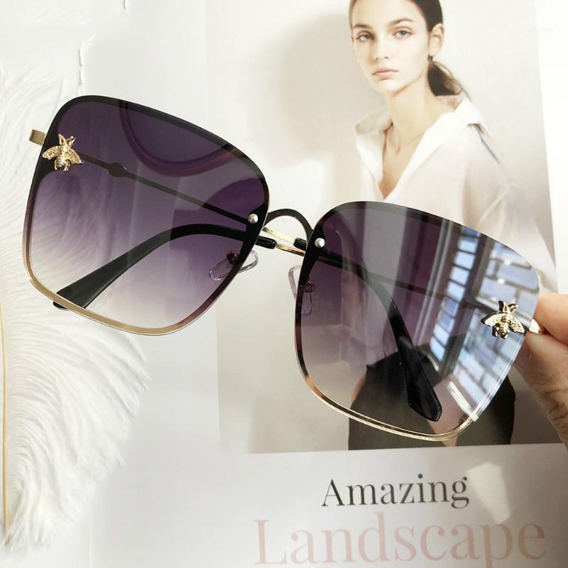 

Sunglasses 2021 Women Oculos Cute Bee Design Mirror Female Sun Glasses Square Feminino Zonnebril Dames Gafas Glasses1