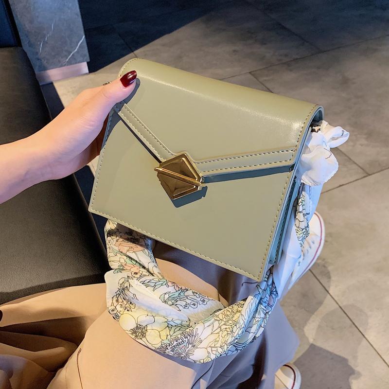 

Elegant Scarf Square bag 2021 Summer Fashion New Quality PU Leather Women's Designer Handbag Lock Chain Shoulder Messenger Bags, Black