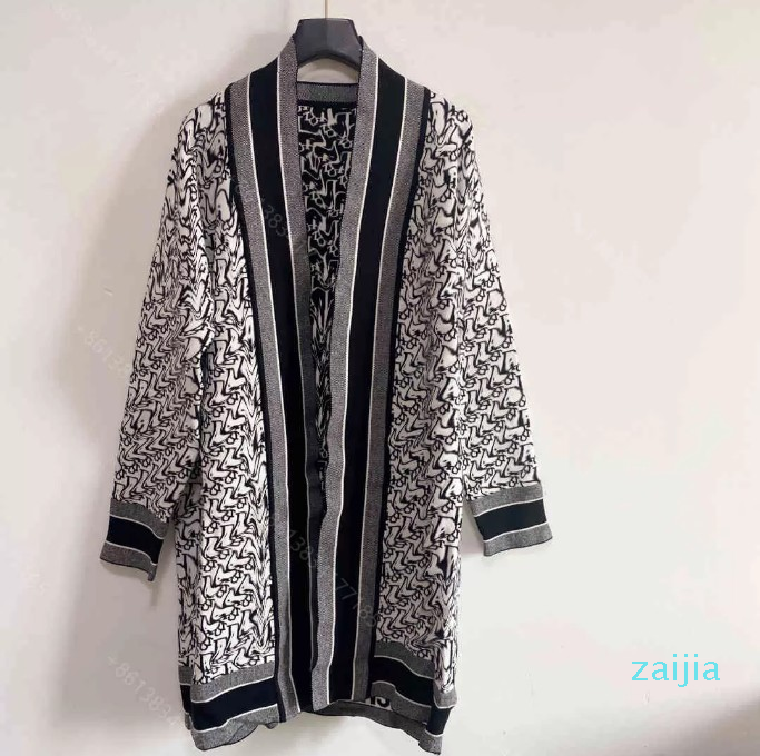 

2021ss designer clothes women brand wool knit nightgown pajama coat logo letter jacquard long coat sexy bathrobe high quality free belt