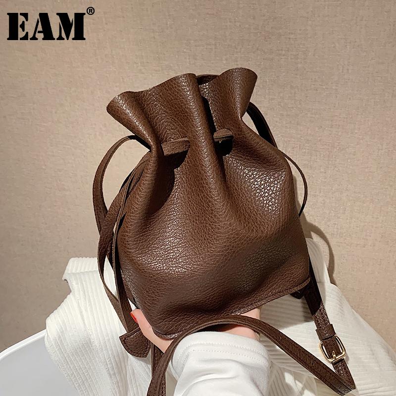 

[EAM] Women New Vintage Drawstring Bucket PU Leather Personality All-match Crossbody Shoulder Bag Fashion Tide 2021 18A1984, Black
