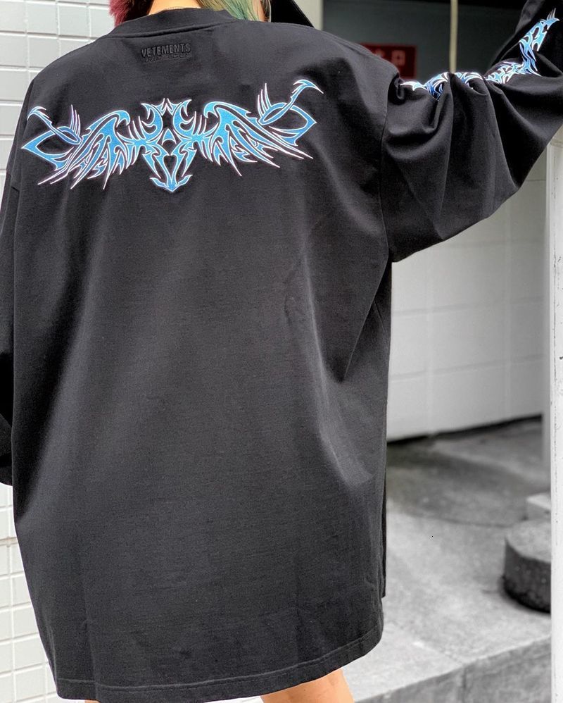 

2021 20ss New Vtm Print Large Outline Long Sleeve Top Tee Casual Fasion Men Women Vetements T-shirt Qmk7, White