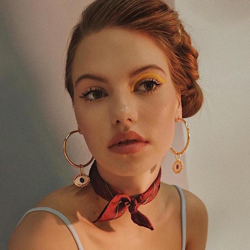 

Hoop & Huggie Fashion Exaggeration Turkish Eye Pattern Pendant Earrings Dangle Earring For Women Golden Circle Classic Ear Jewelry Gift