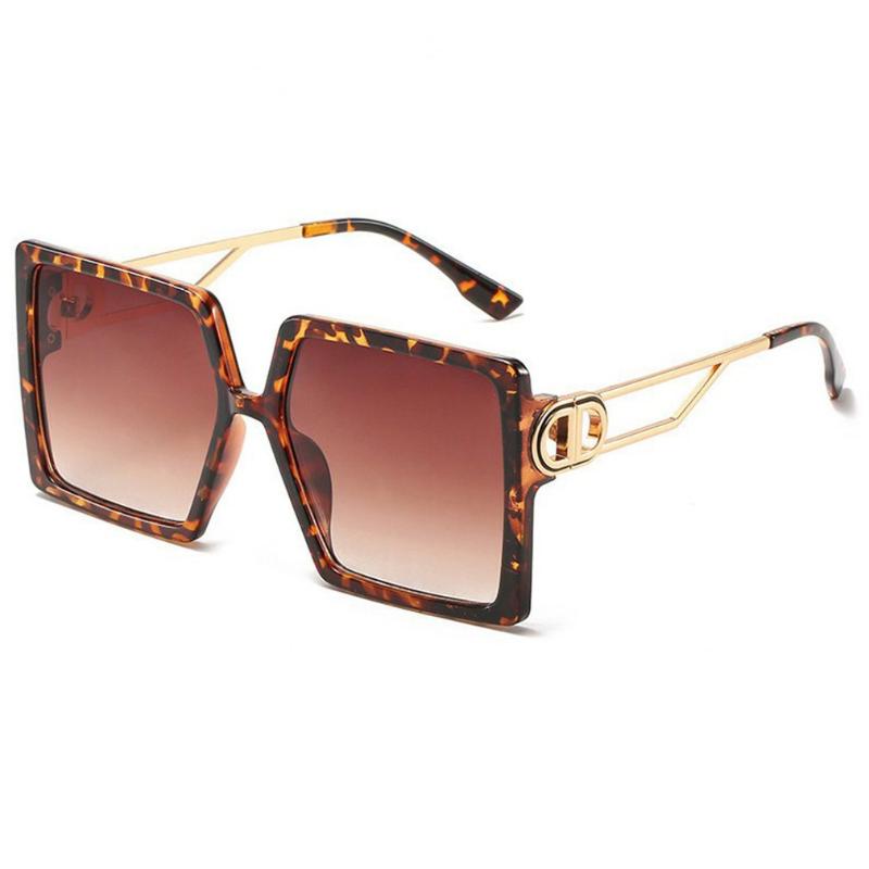 

Outdoor Eyewear Vintage Fashion Square Sunglasses Women Big Frame Sun Glasses Black Gradient Female