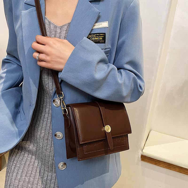 

VeryMe High Quality Leather Ladies Square Bag Vintage Pu Messenger Crossbody Bags Women's Travel Handbag New Bandoleras De Mujer, Black