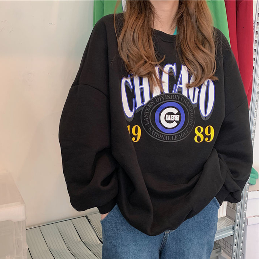 

2021 Black Vintage Letters Printing Crewneck Sweatshirt Women Oversized Thick Winter Tops Long Sleeve New Korean Fashion Streetwear Bk8l