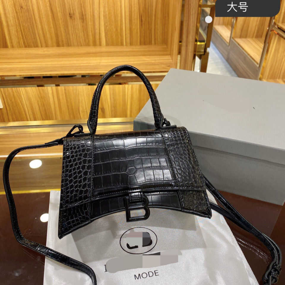 

Women Luxurys Designers Bags 2021 designer handbags Multi Pochette Crossbody Bag Zhouzhoubao123 Louisbags_18 Hanghhangbag Hourglass Advanced