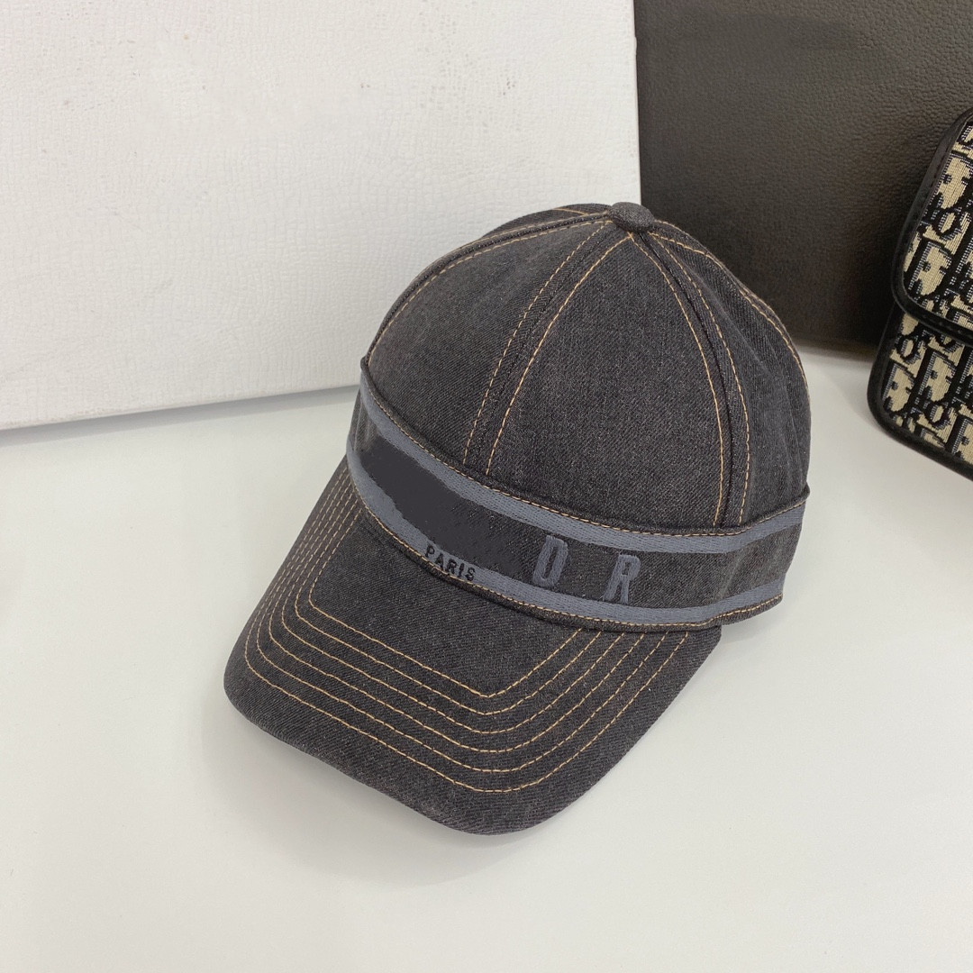 

Fashion Mens ball cap Women Bucket Hats Baseball Golf Hat Snapback Beanie Skull Caps Stingy Brim christams For Gift, Extra shipping