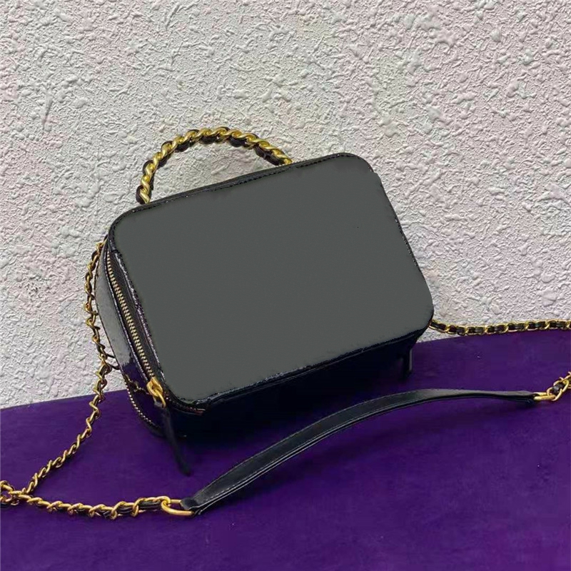 

Top Quality Good Crossbody Bags women make up boxes trunk Oil Wax Leather Double-side zipper Shoulder Bag Chains Strap female Baguettes Criss Cross Hardware Free Ship, Black