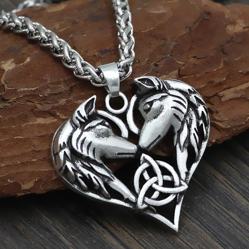 

Pendant Necklaces Exquisite Metal Carving Religious Celtic Knot Wolf Head Love Couple Jewelry Necklace