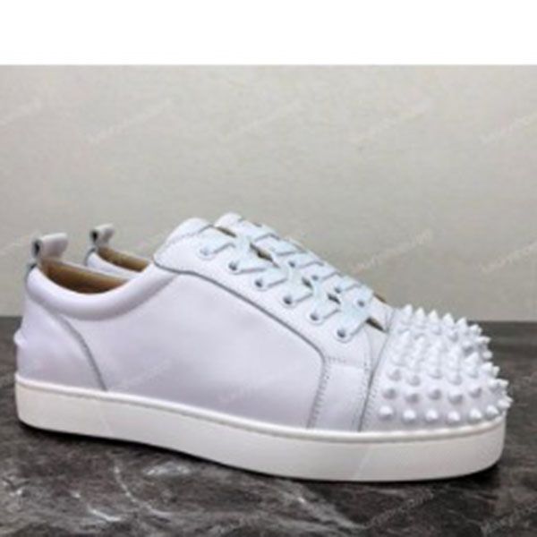 

2021 Luxury Designer Red Sole Suede Leather Rhinestone Strass Spikes Men Women Flat Low-top Lace-up Casual Sneaker Chaussures mkj005